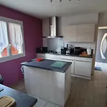 Maison Avec Jardin 2000 M2 Veyre-Monton