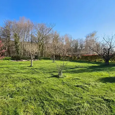 Casa vacanze Maison Avec Jardin 2000 M2 Veyre-Monton