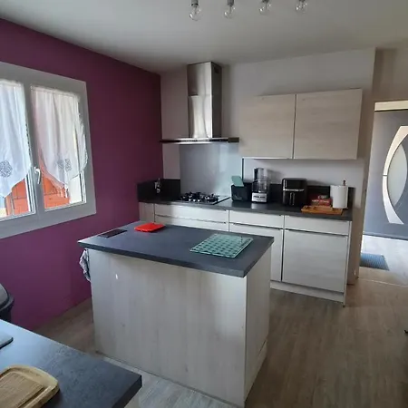 Maison Avec Jardin 2000 M2 Veyre-Monton