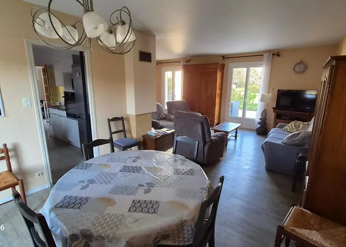 Casa vacanze Maison Avec Jardin 2000 M2 Veyre-Monton